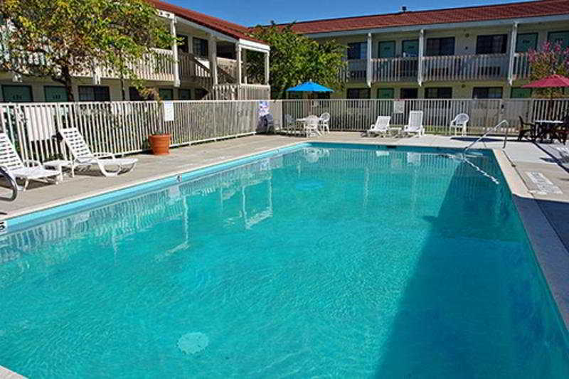 Motel 6-Redding, Ca - South מראה חיצוני תמונה